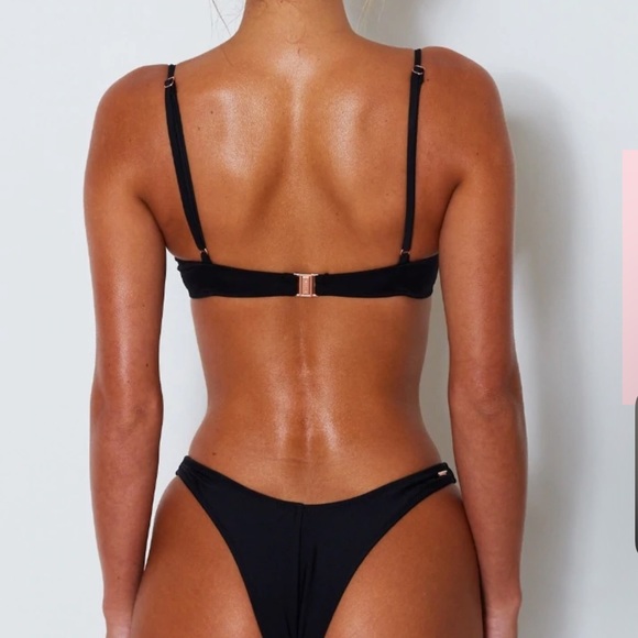 White fox boutique Catalina bikini top in black - Picture 2 of 4